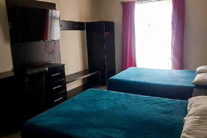Room 18 of 33