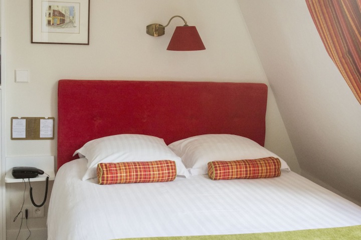 Room 6 of 39