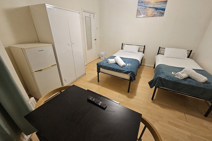 Room 34 of 64