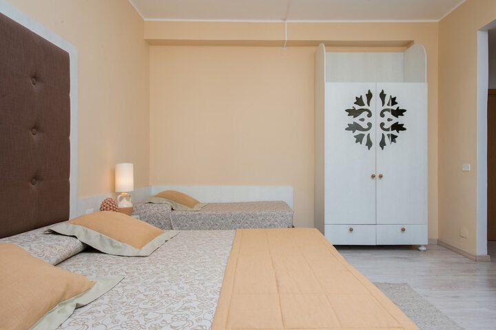 Room 9 of 60