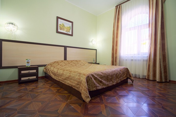 Room 7 of 89