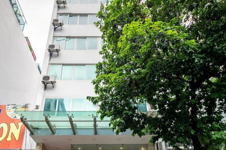 A25 Hotel - Dich Vong Hau in Hanoi