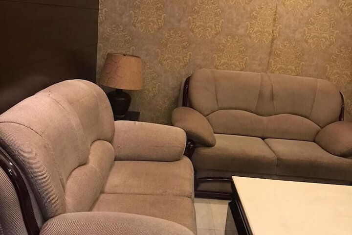 Room 13 of 39