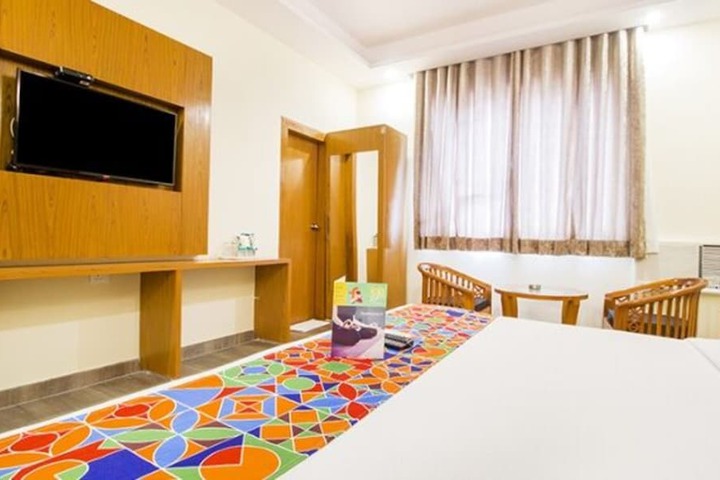 Room 15 of 29