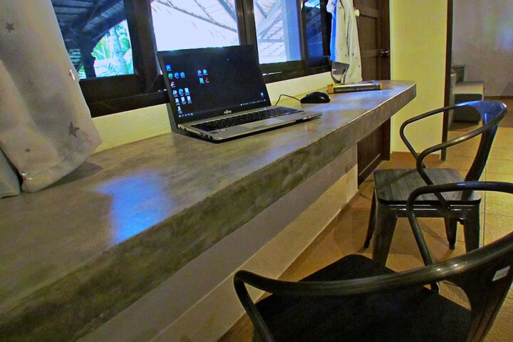 Room 40 of 174