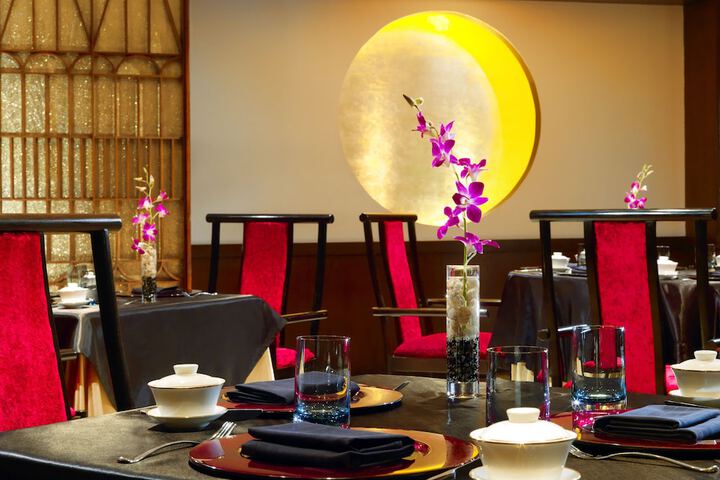 Dining 84 of 131