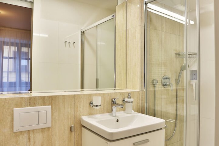 Bath Photo