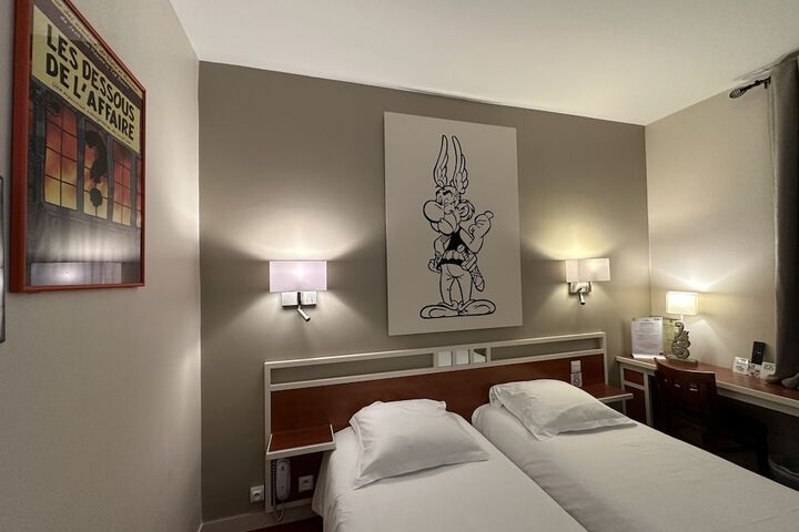Room 4 of 46