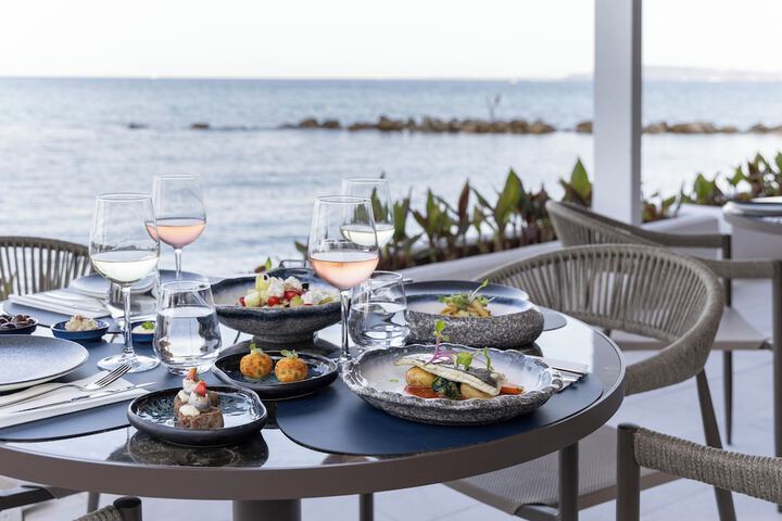 Dining 50 of 95