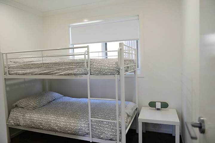 Room 2 of 18