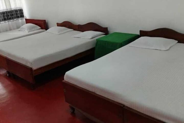 Room 4 of 59