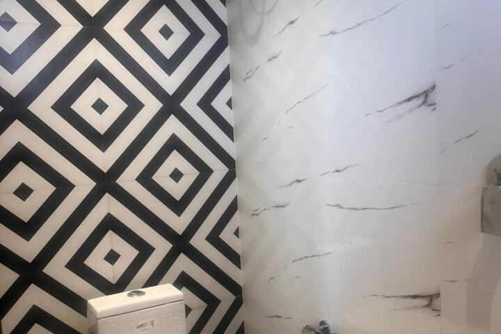 Room 16 of 26