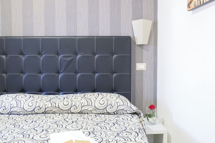 Room 12 of 31