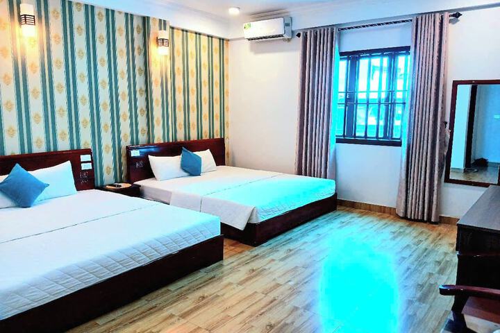 Room 14 of 23