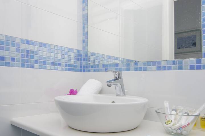 Bath Photo