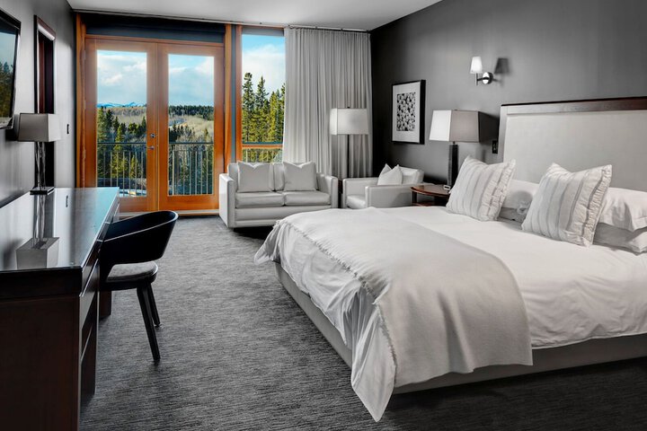 Room 7 of 44