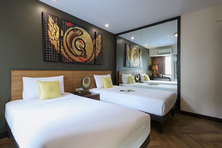 Room 47 of 78