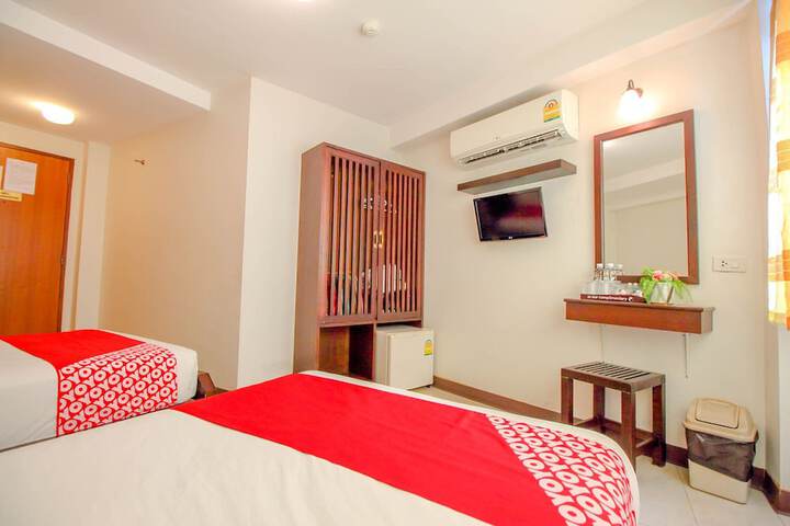 Room 20 of 37
