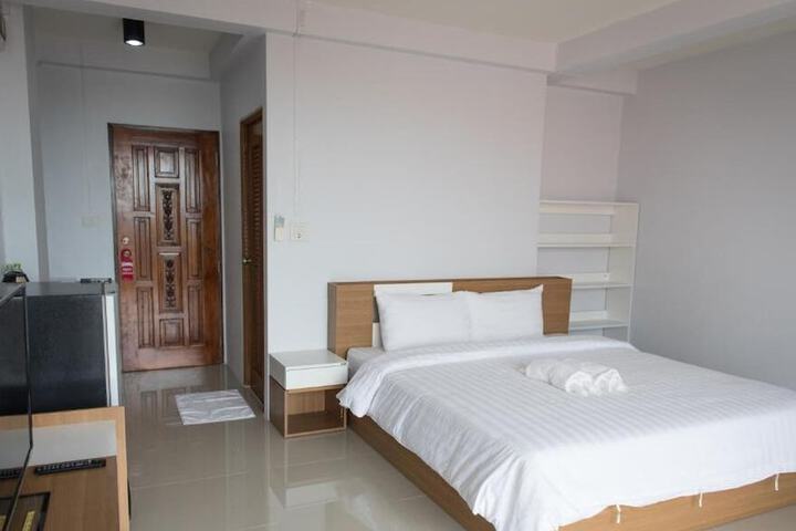 Room 20 of 51