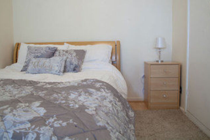 Room 13 of 22