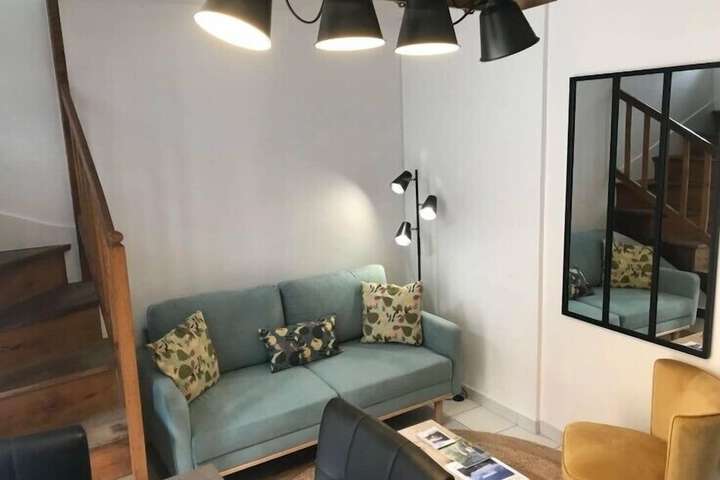 Room 14 of 16
