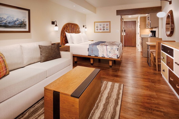 Room 2 of 12