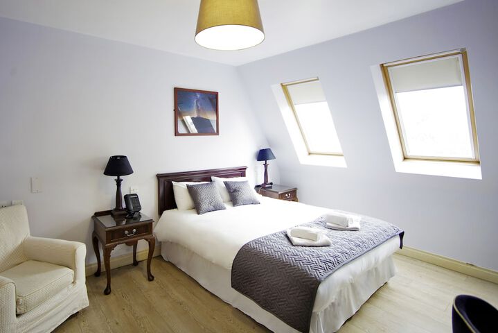 Room 2 of 19