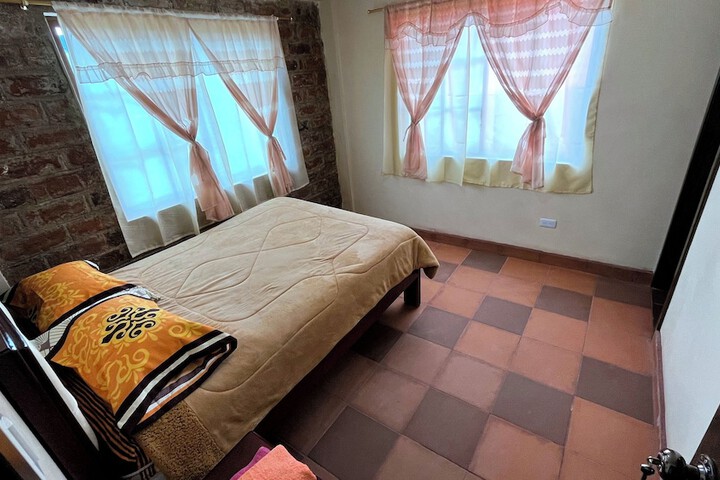 Room 17 of 118