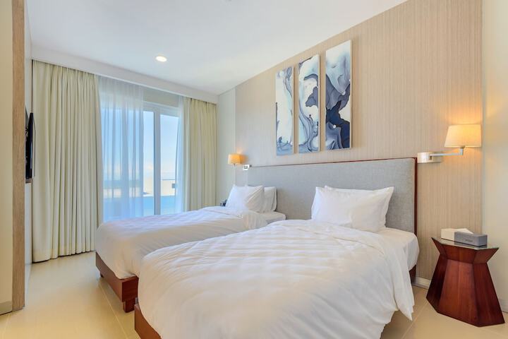 Room 34 of 120