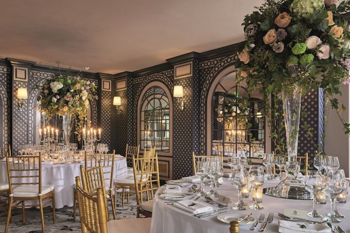 Ballroom/Hall 68 of 76