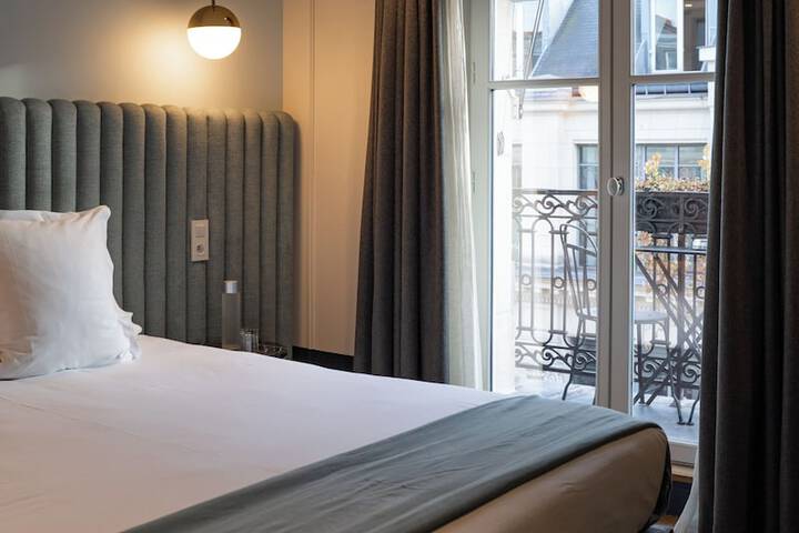 Room 21 of 72