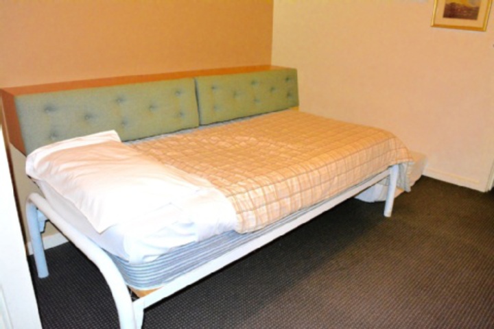 Room 348 of 768