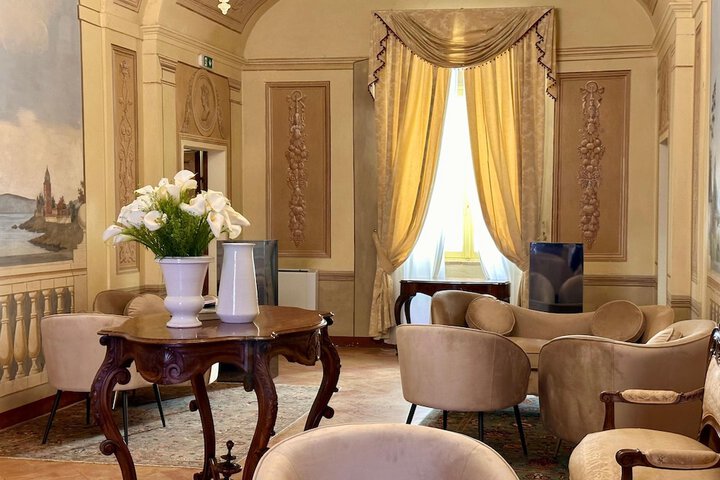 Lobby Entry