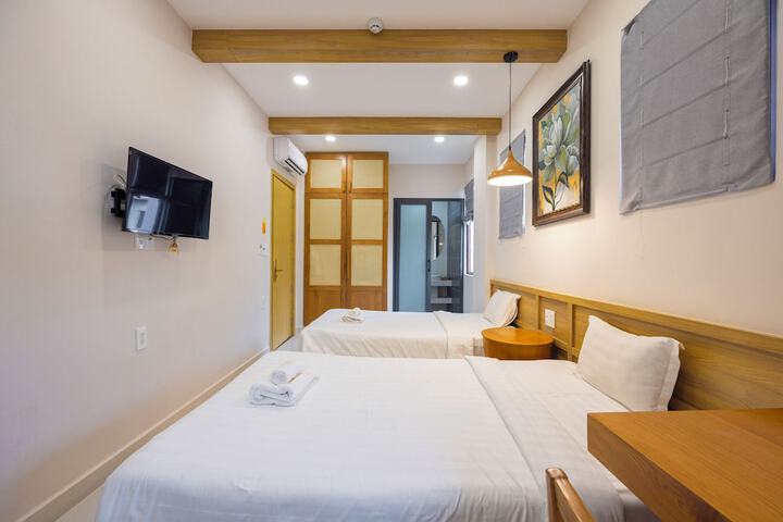 Room 15 of 91