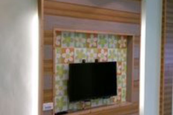 Room 18 of 23