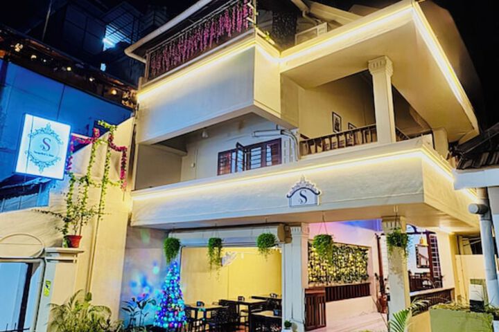 Hotel 84 of 84