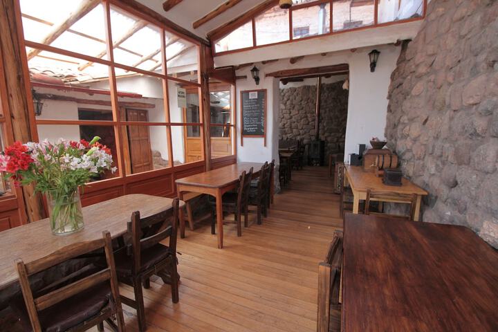 Dining 78 of 175