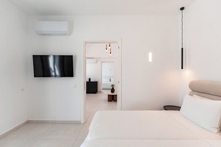 Room 9 of 65