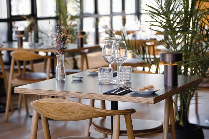 Dining 78 of 94