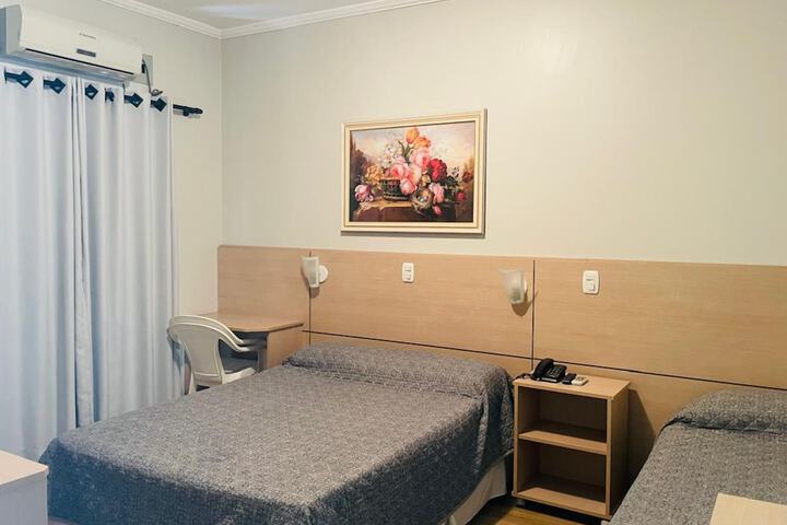 Room 31 of 120