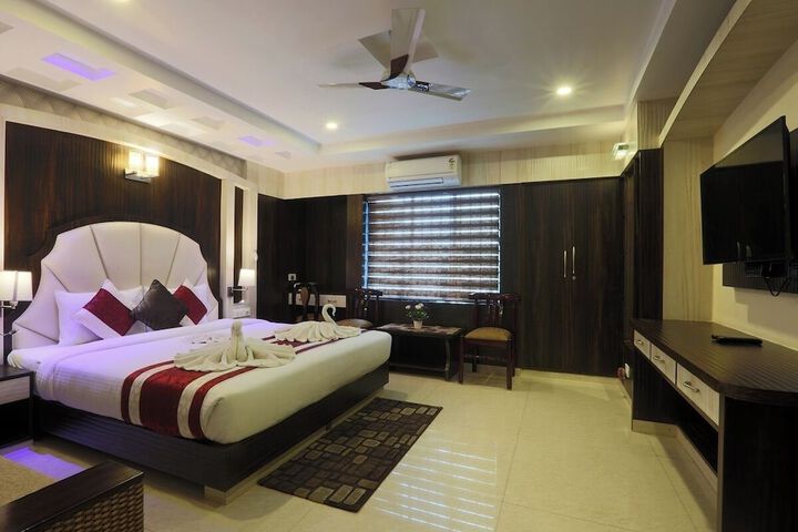 Room 14 of 26
