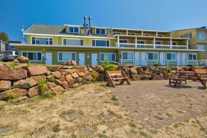 Property Grounds 71 of 82