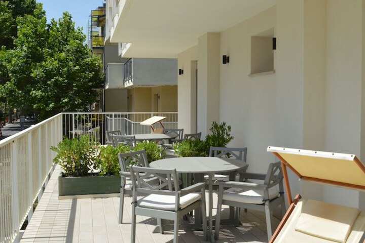 Terrace/Patio 55 of 140