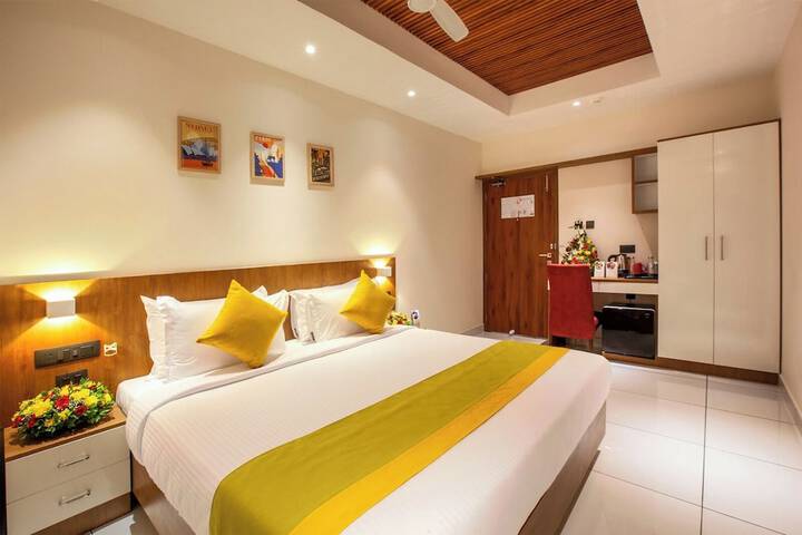 Room 5 of 21