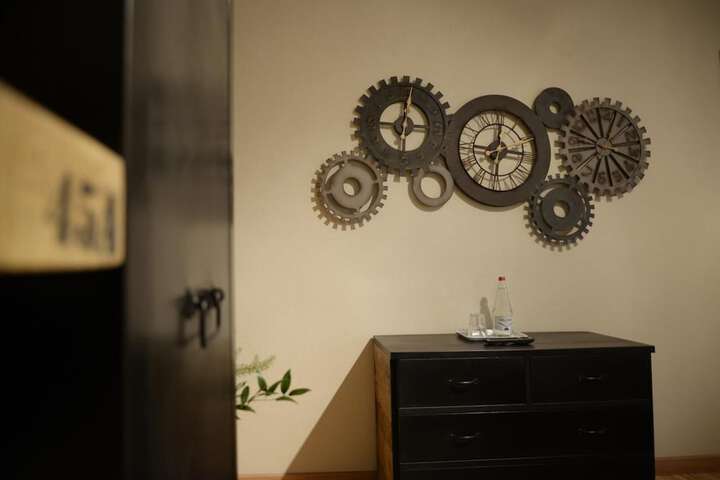 Room 30 of 45