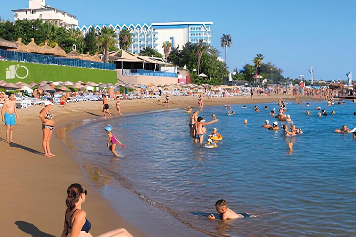 Beach 5 of 28