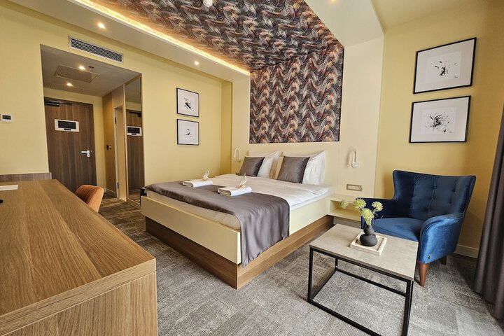 Room 20 of 57