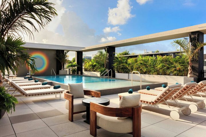 Exterior of Moxy Miami Wynwood