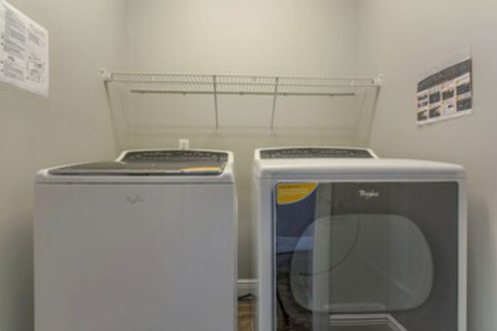 Laundry 20 of 38