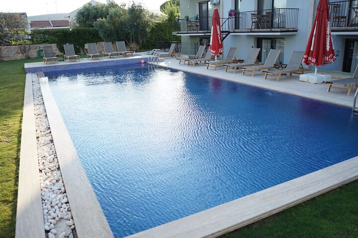 Pool 123 of 139
